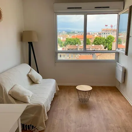 Apartment Equipe A 6 Minutes De La Gare St Charles Marseille